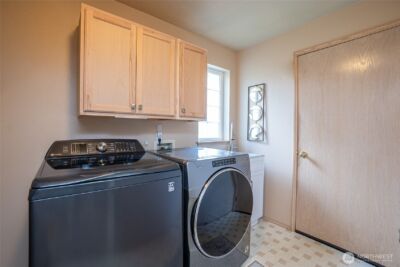 20059 SE 290th Place , Kent, WA 98042 - Photo 16