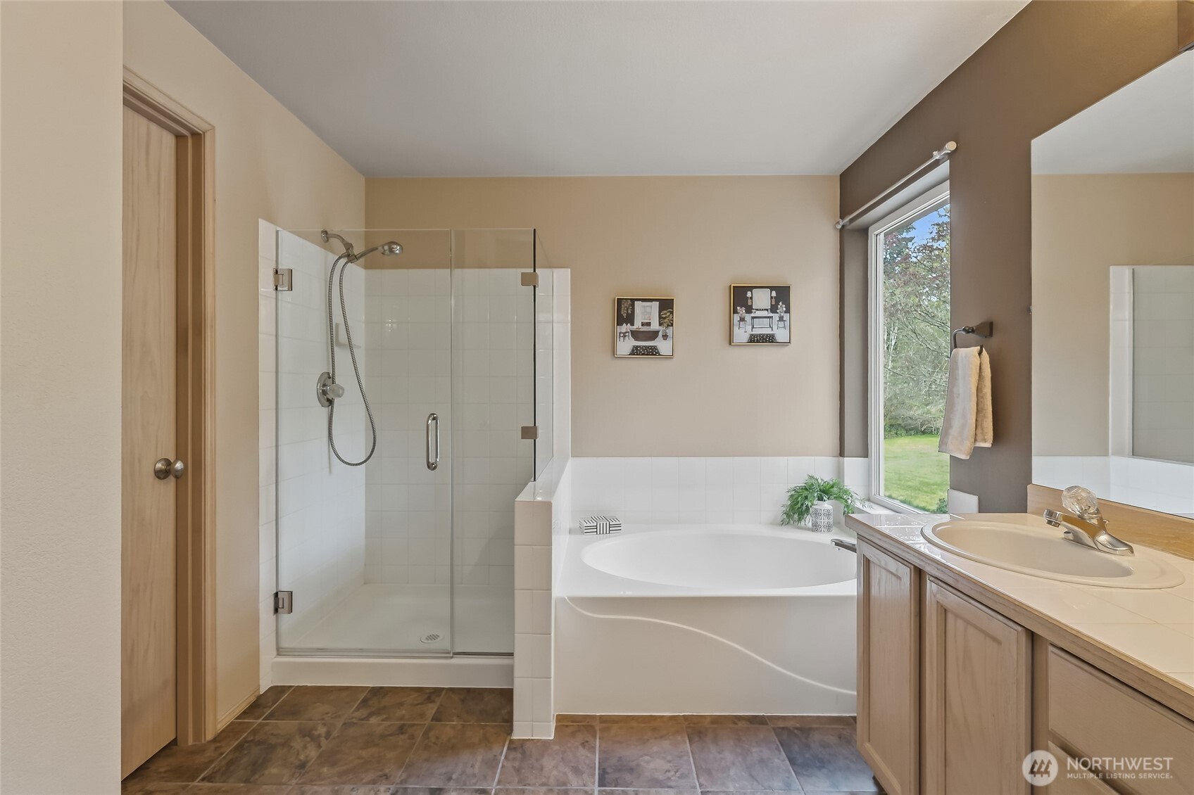 20059 SE 290th Place , Kent, WA 98042