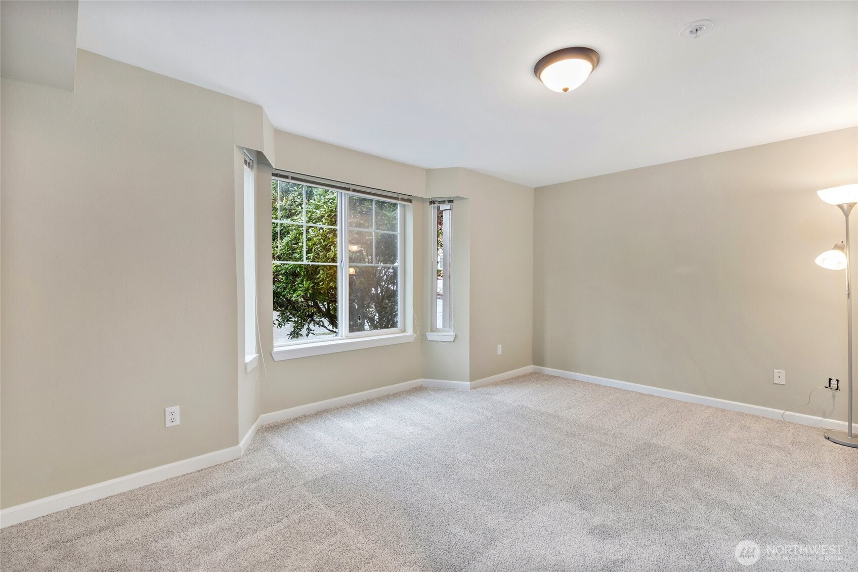 2001 120th Place SE #5-104, Everett, WA 98208-6262