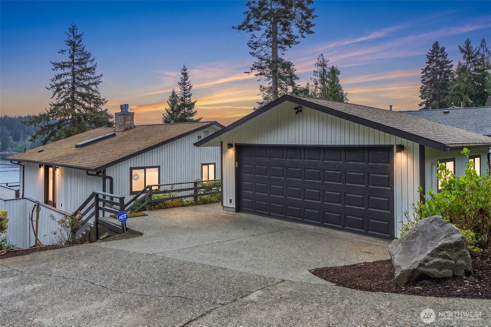 461 SE Kamilche Shores Road , Shelton, WA 98584