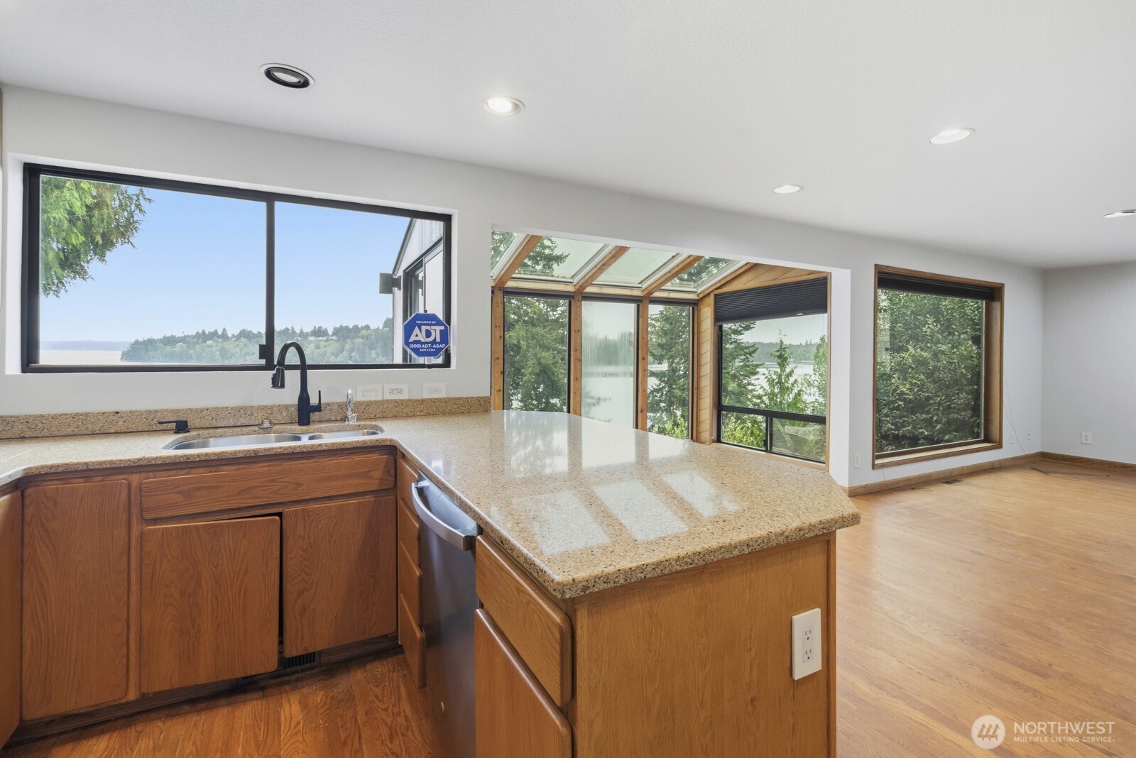 461 SE Kamilche Shores Road , Shelton, WA 98584