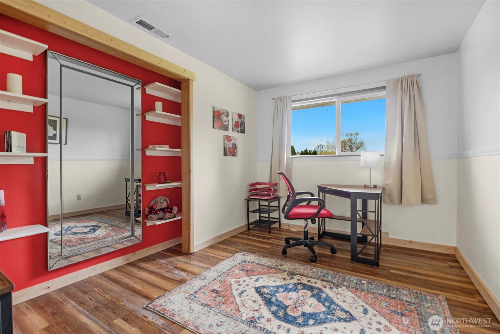 18002 19th Avenue NE, Arlington, WA 98223
