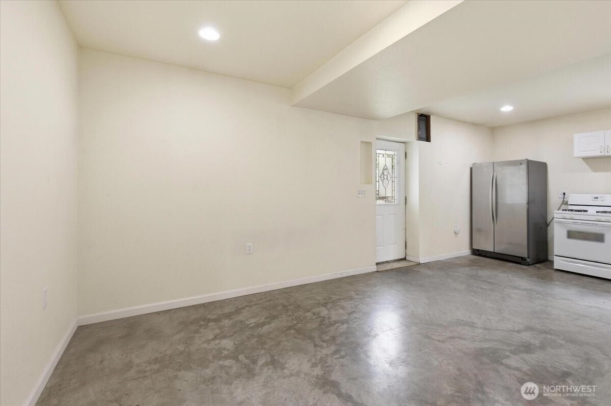 308 NE 50th Street , Seattle, WA 98105