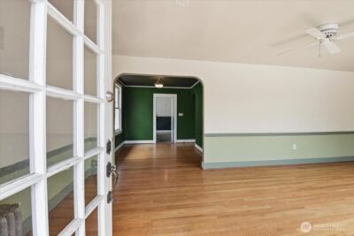 308 NE 50th Street , Seattle, WA 98105 - Photo 2