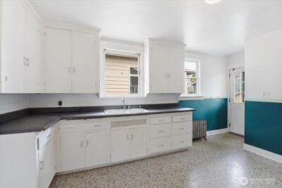 308 NE 50th Street , Seattle, WA 98105 - Photo 7