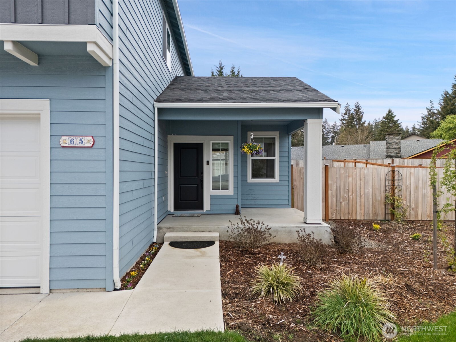 65 Basil Avenue , Shelton, WA 98584