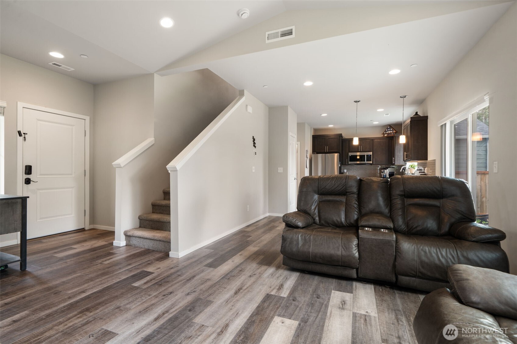 65 Basil Avenue , Shelton, WA 98584