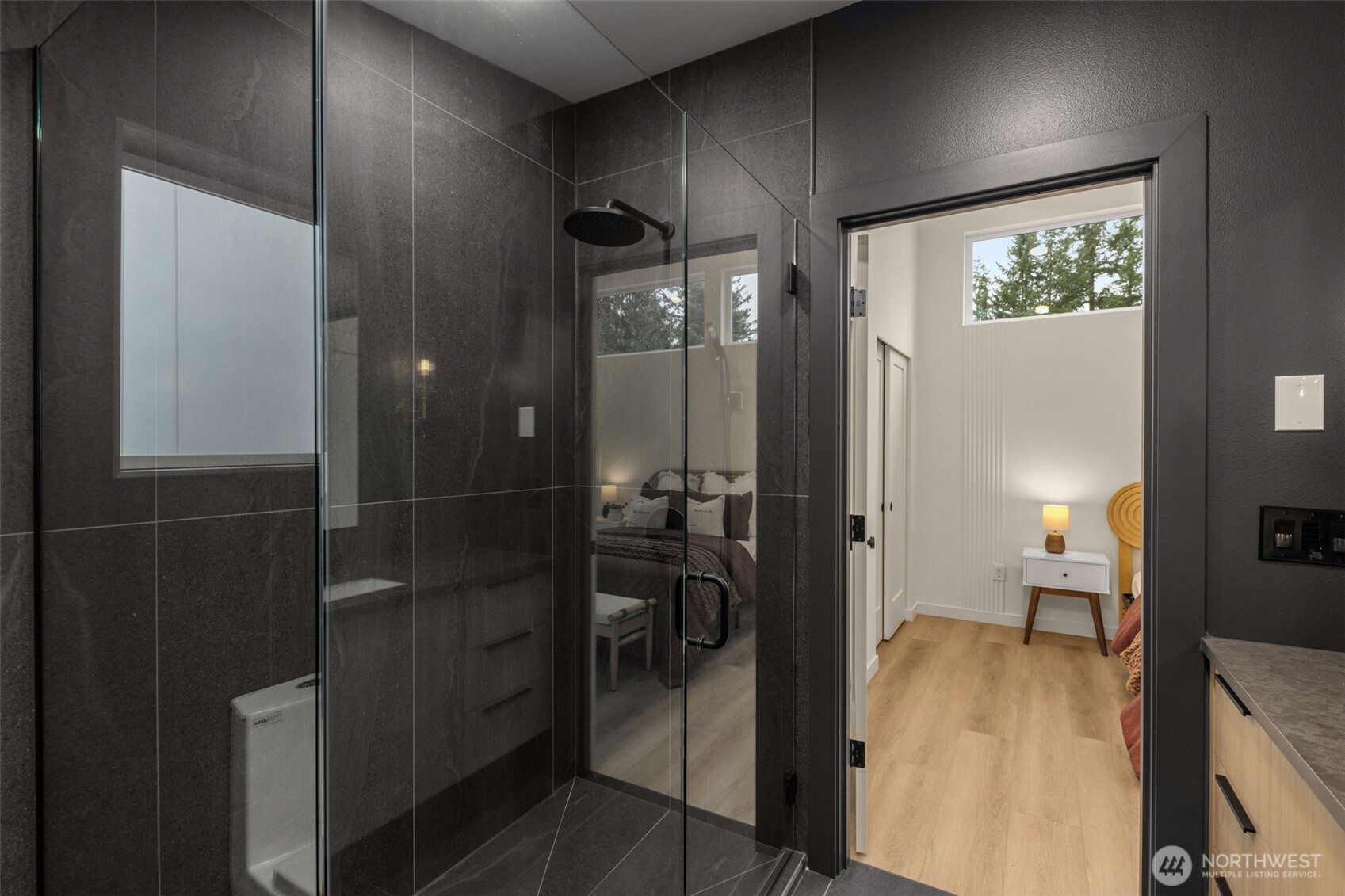 14035 Densmore Avenue N, Seattle, WA 98133