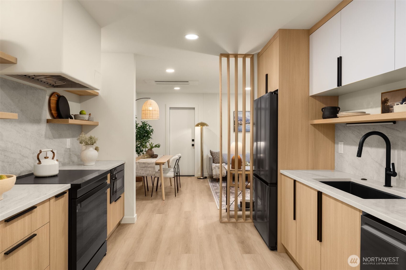 14035 Densmore Avenue N, Seattle, WA 98133