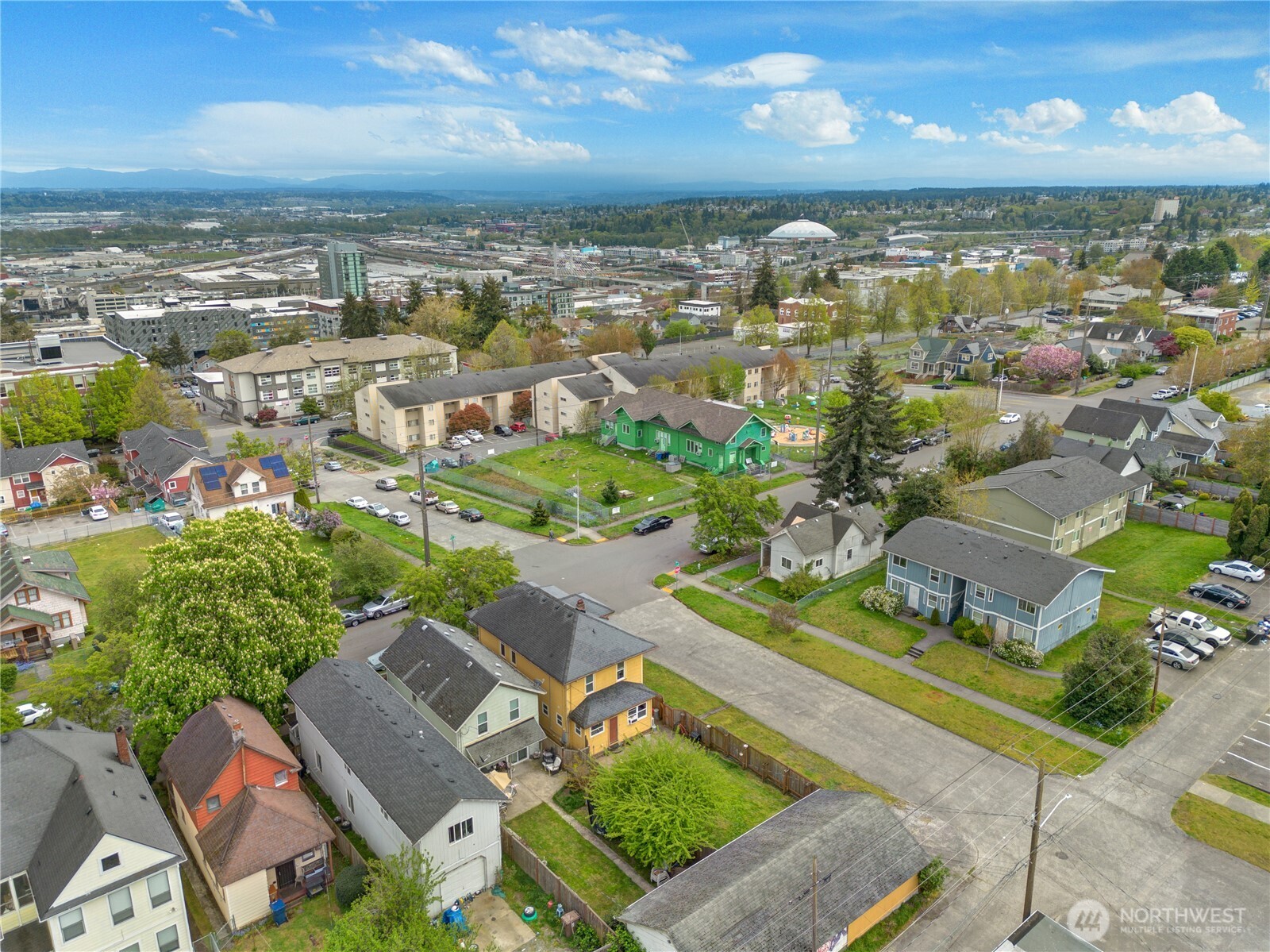 1324 S I Street , Tacoma, WA 98405