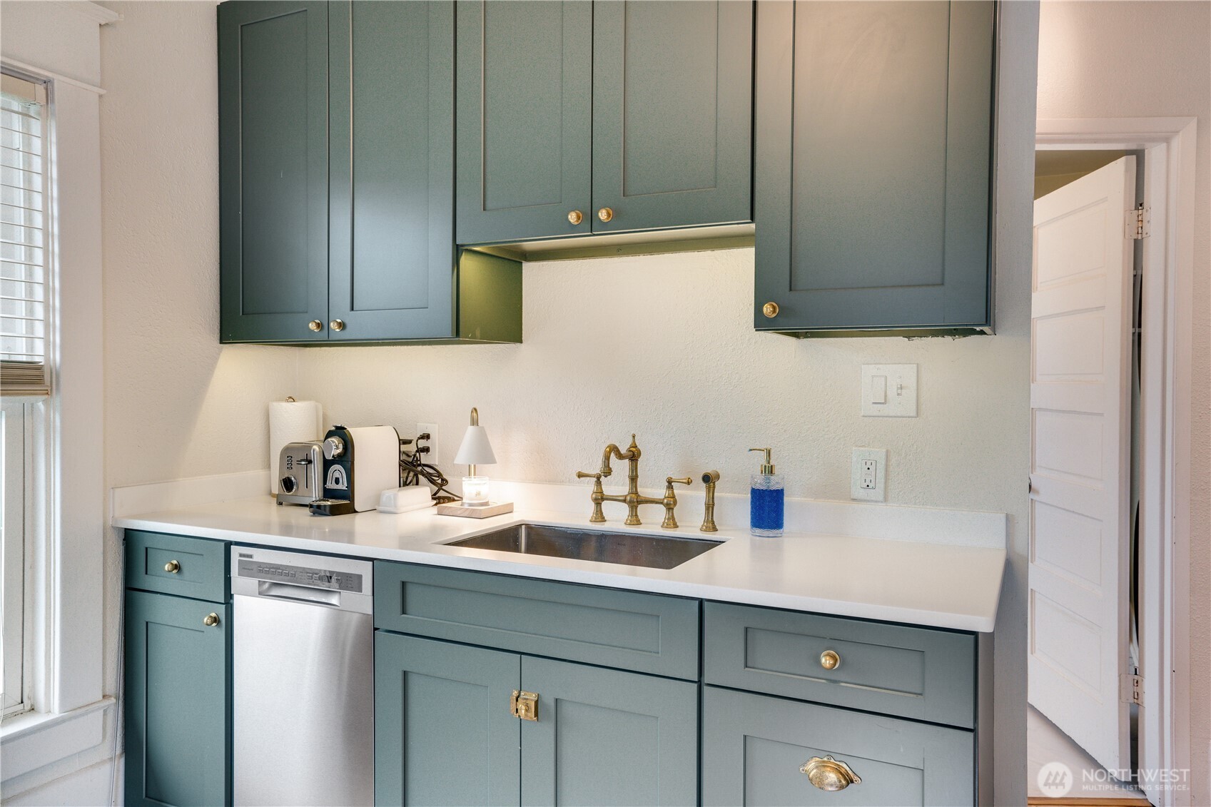 1324 S I Street , Tacoma, WA 98405