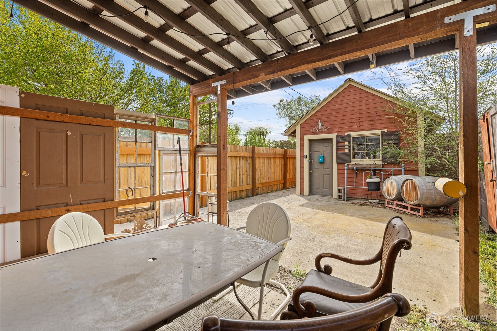 109 N Main Street , Kittitas, WA 98934