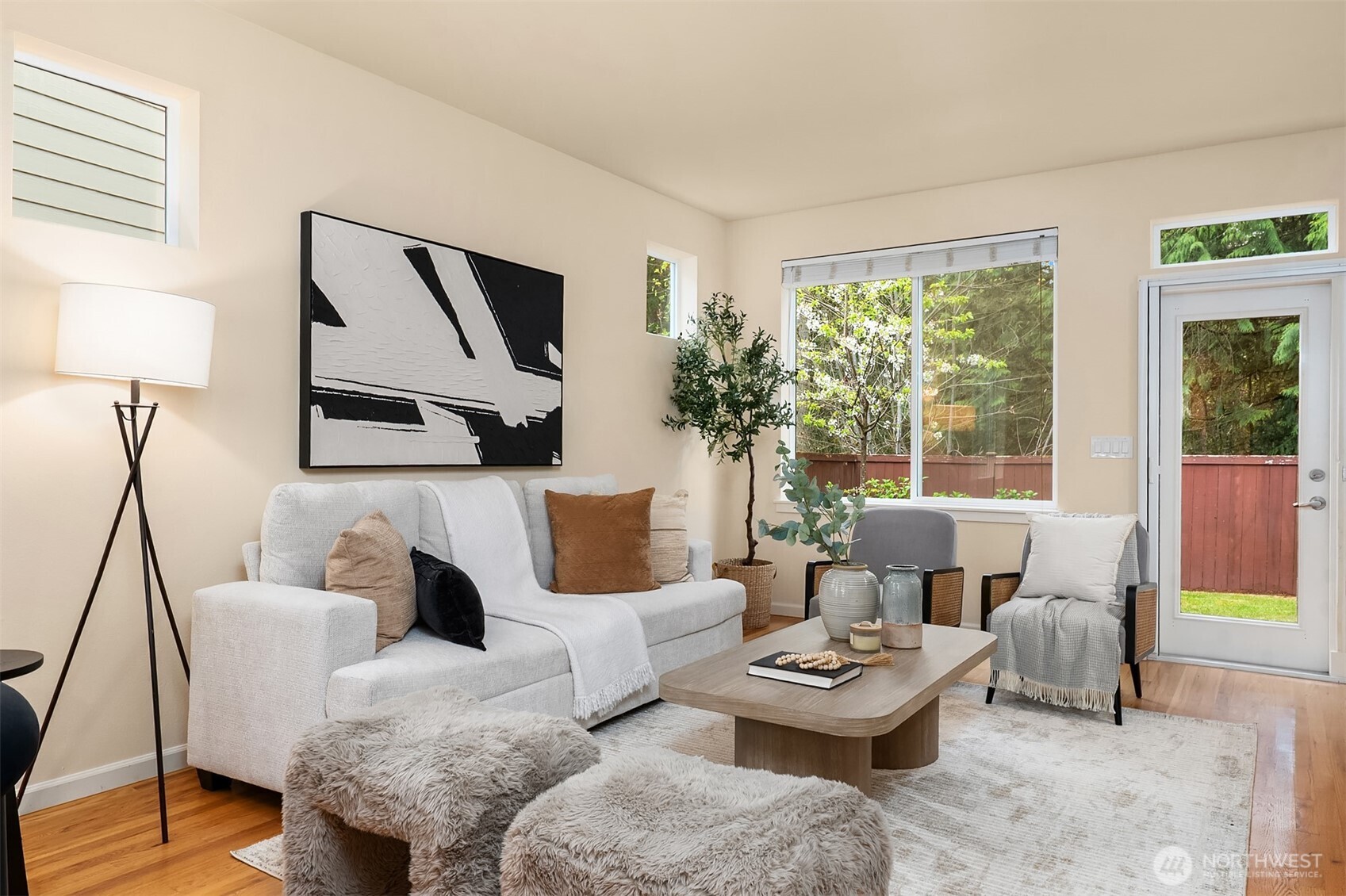 8205 233rd Place NE, Redmond, WA 98053