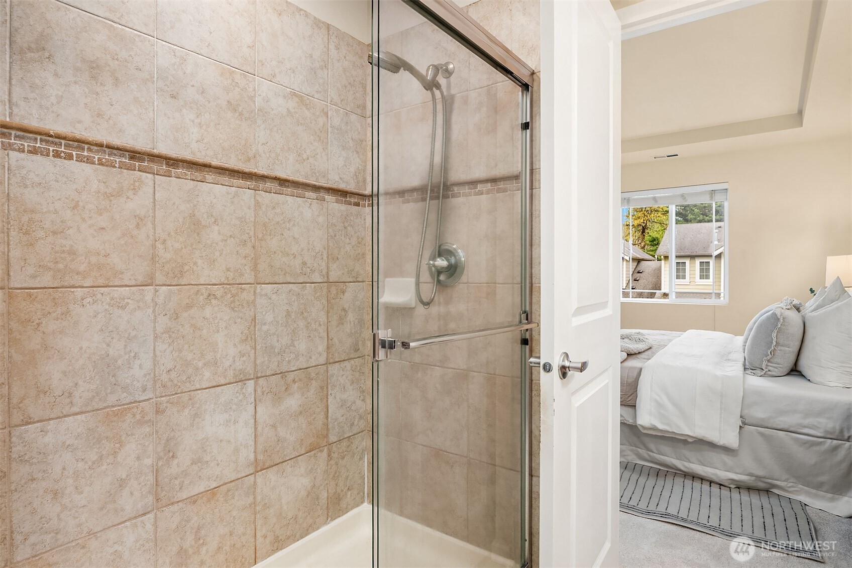 8205 233rd Place NE, Redmond, WA 98053