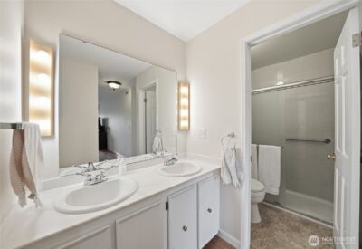 2565 Dexter Avenue N #103, Seattle, WA 98109 - Photo 18