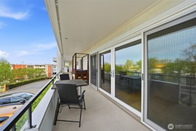 2565 Dexter Avenue N #103, Seattle, WA 98109 - Photo 29
