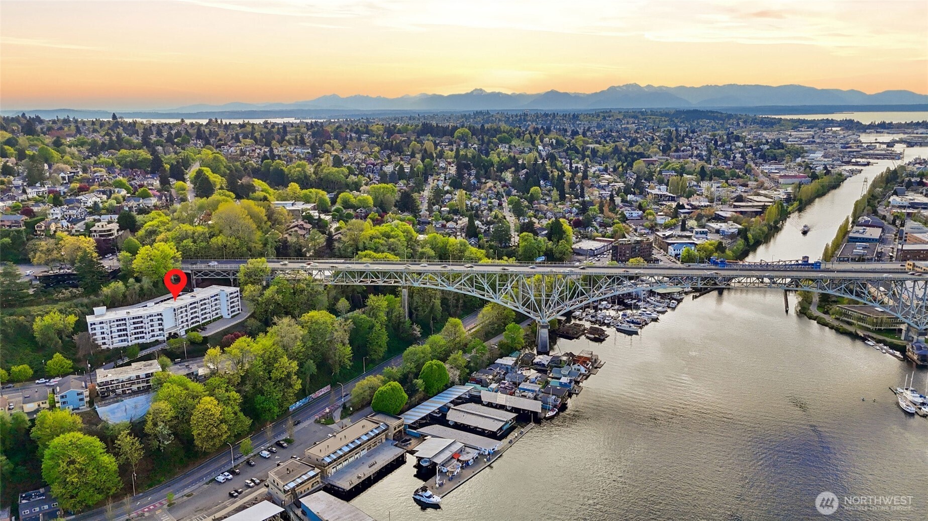 2565 Dexter Avenue N #103, Seattle, WA 98109