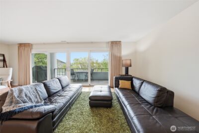 2565 Dexter Avenue N #103, Seattle, WA 98109 - Photo 5