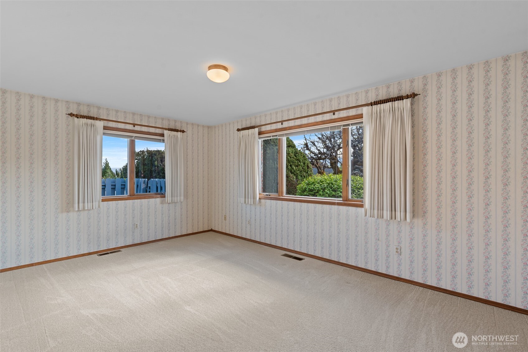 6 Sunburst Street , Wenatchee, WA 98801