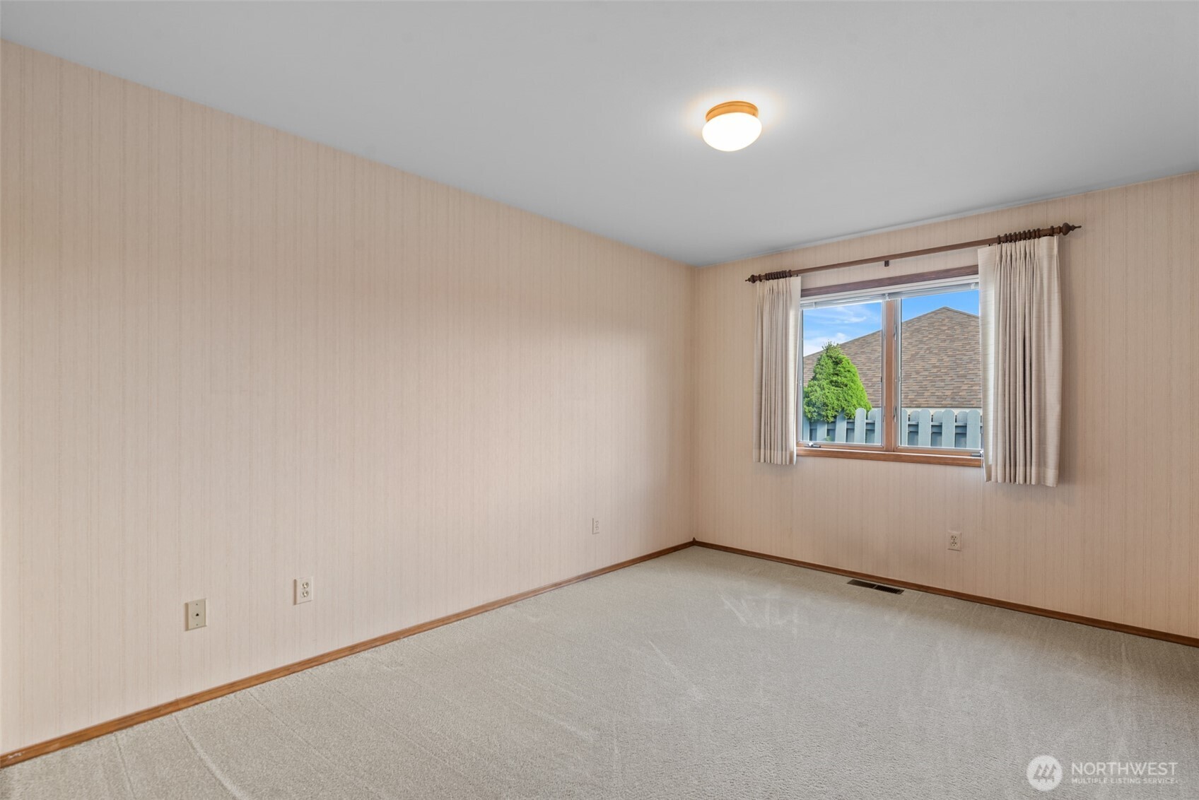 6 Sunburst Street , Wenatchee, WA 98801