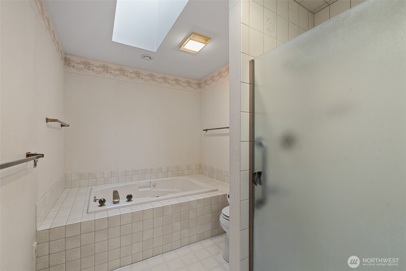 6 Sunburst Street , Wenatchee, WA 98801