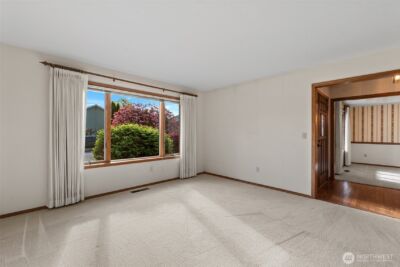 6 Sunburst Street , Wenatchee, WA 98801 - Photo 5