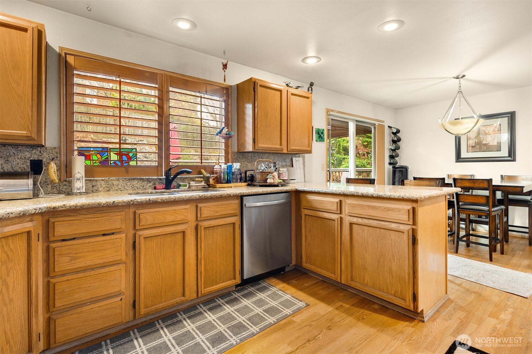 836 SW 345th Street , Federal Way, WA 98023