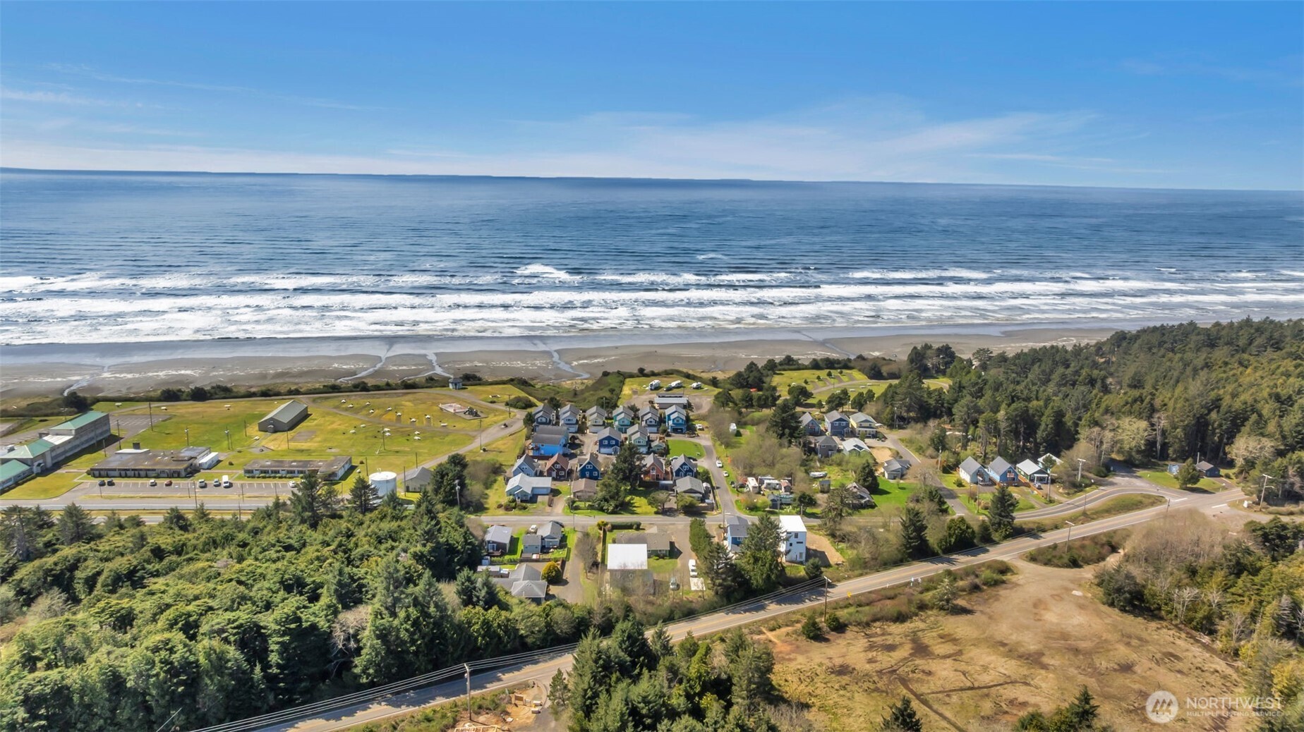 9 Darien Lane , Pacific Beach, WA 98571-5012