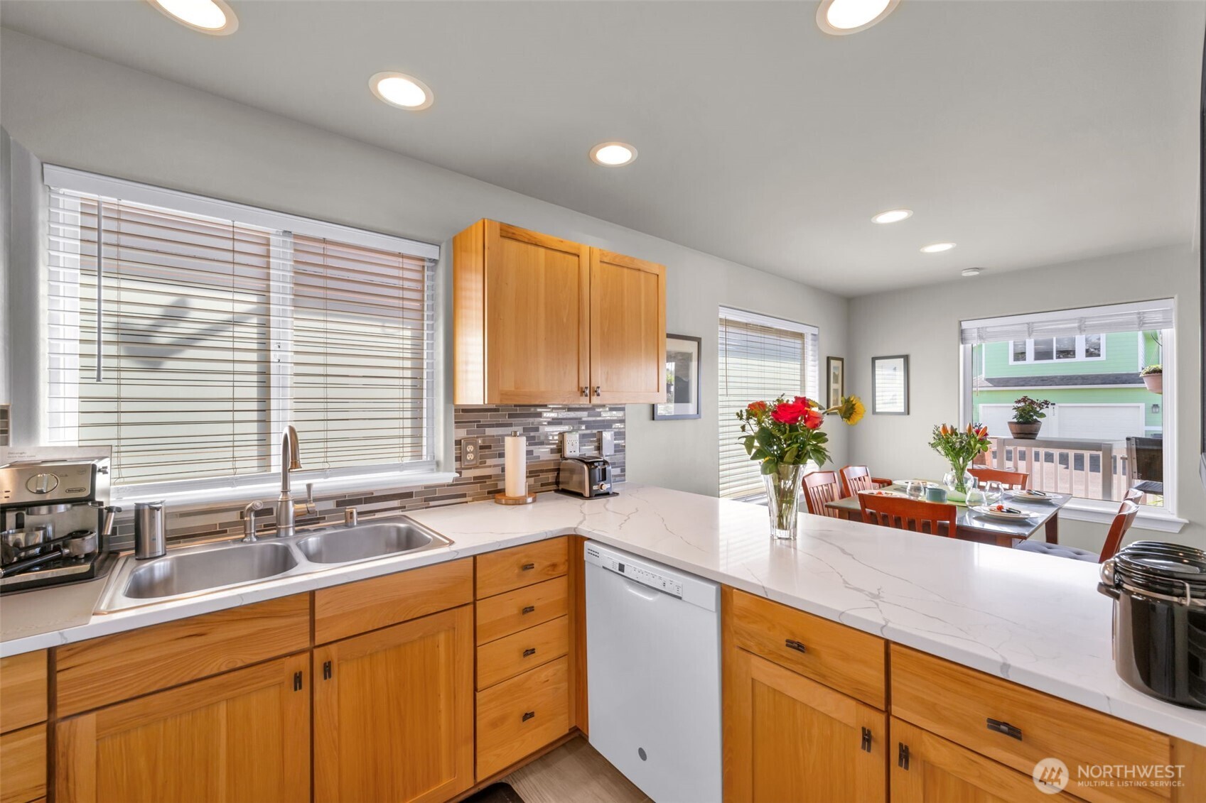 9 Darien Lane , Pacific Beach, WA 98571-5012