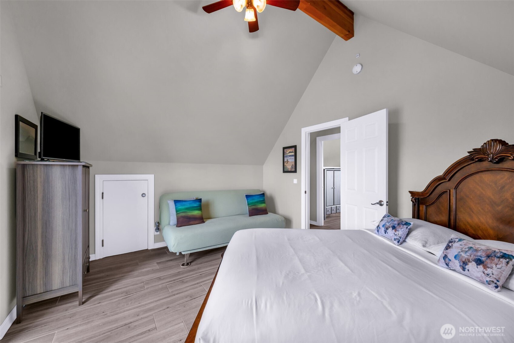 9 Darien Lane , Pacific Beach, WA 98571-5012