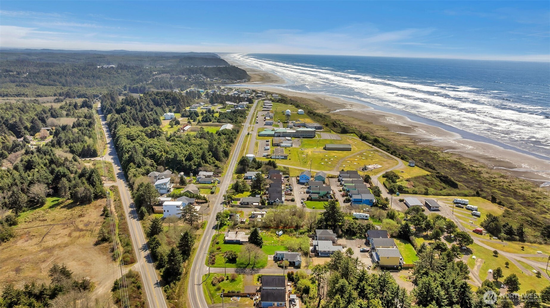 9 Darien Lane , Pacific Beach, WA 98571-5012