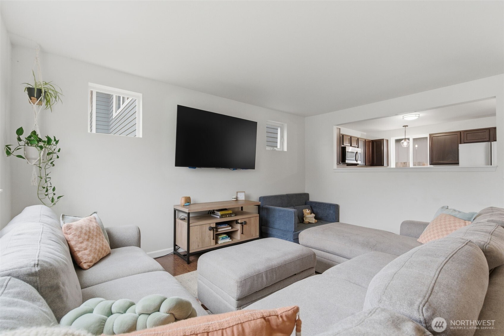 1276 SE Casandra Loop , Port Orchard, WA 98366