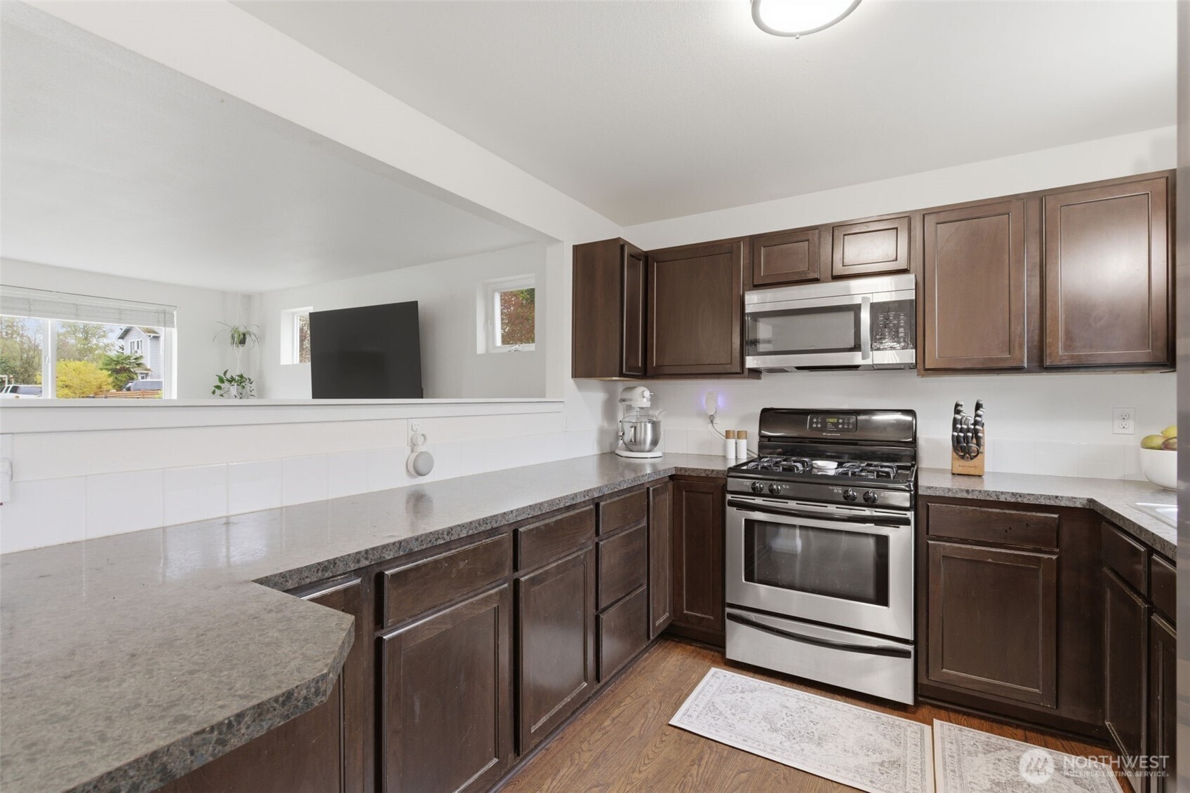 1276 SE Casandra Loop , Port Orchard, WA 98366