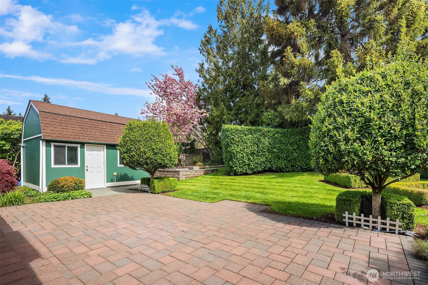 17922 Marine View Drive SW, Normandy Park, WA 98166