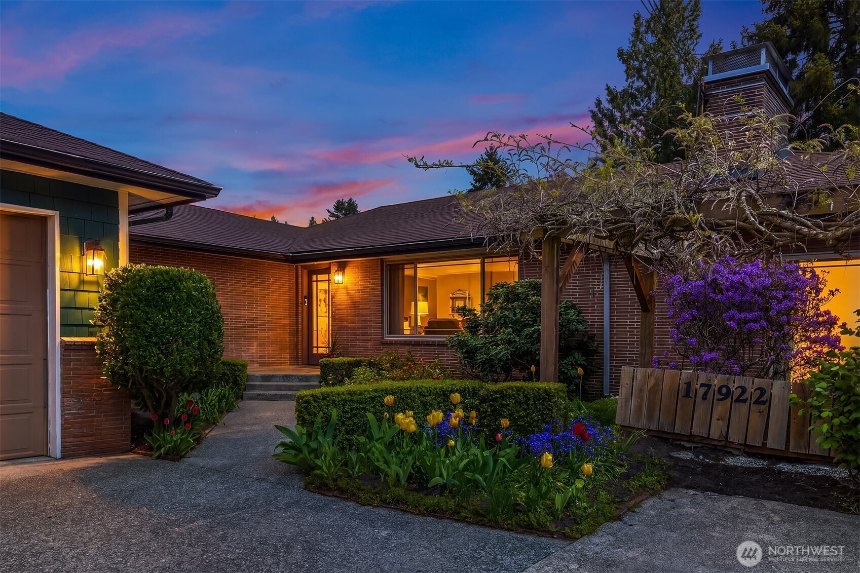 17922 Marine View Drive SW, Normandy Park, WA 98166