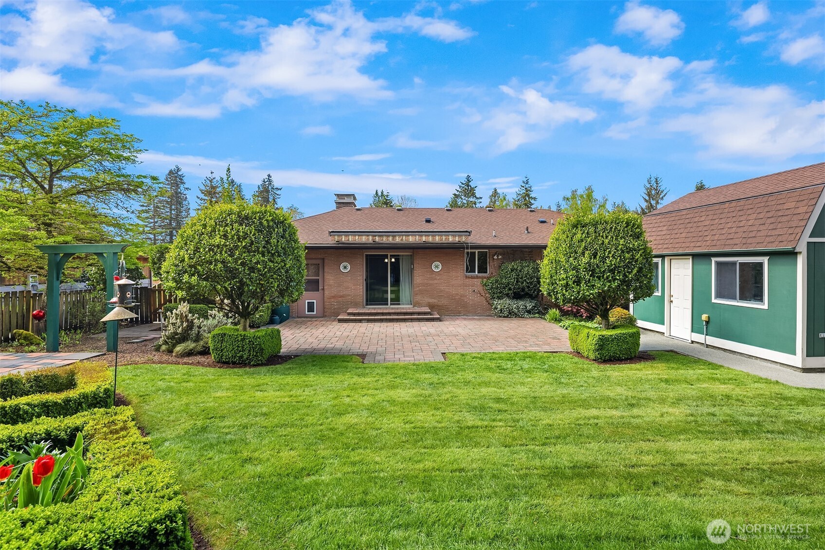 17922 Marine View Drive SW, Normandy Park, WA 98166