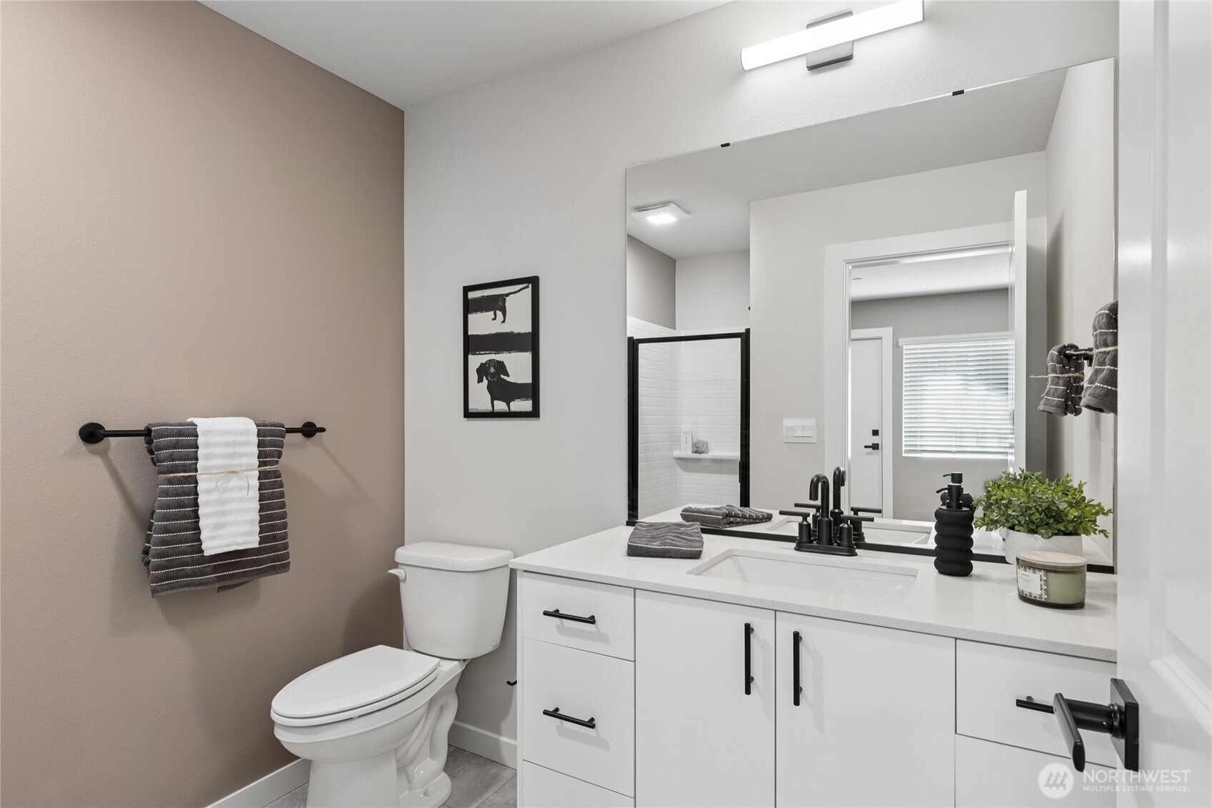 16830 20th Avenue W #F1, Lynnwood, WA 98037