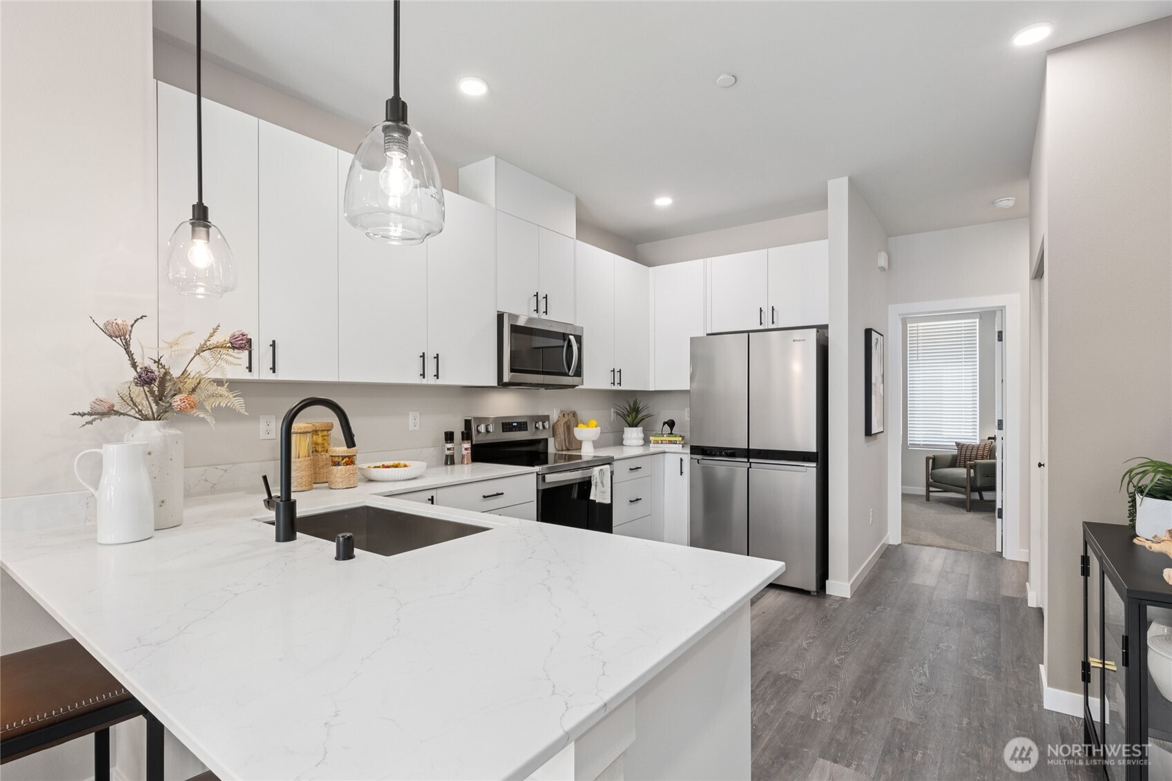 16830 20th Avenue W #F1, Lynnwood, WA 98037