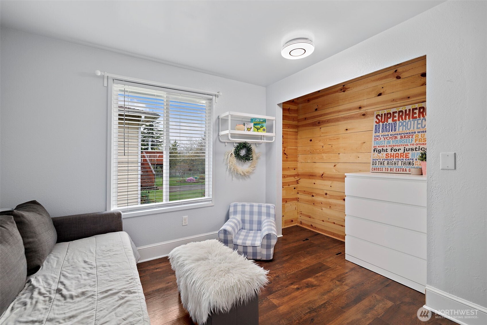 914 S 30th Place , Renton, WA 98055
