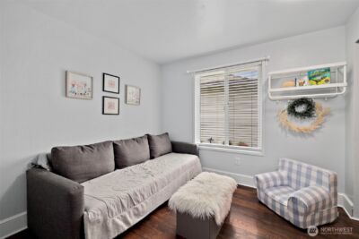 914 S 30th Place , Renton, WA 98055 - Photo 22