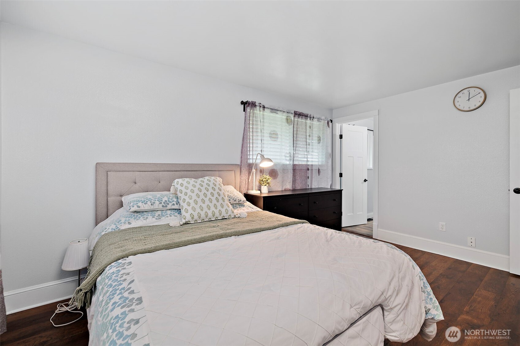 914 S 30th Place , Renton, WA 98055