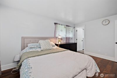 914 S 30th Place , Renton, WA 98055 - Photo 23