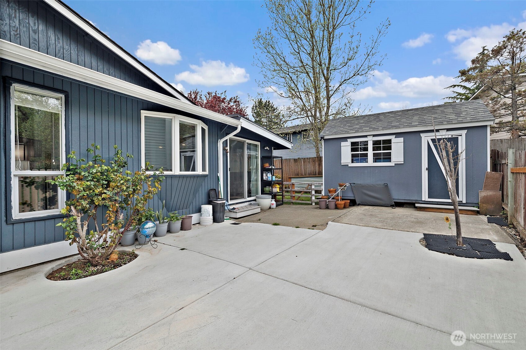 914 S 30th Place , Renton, WA 98055