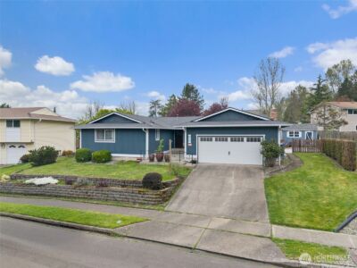 914 S 30th Place , Renton, WA 98055 - Photo 35