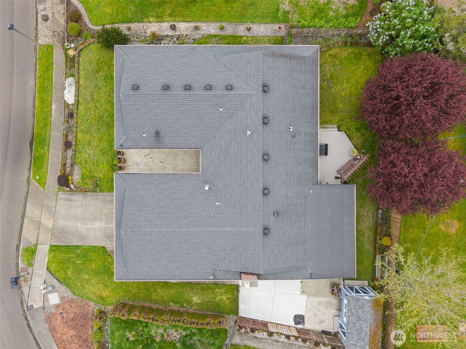 914 S 30th Place , Renton, WA 98055