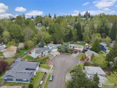914 S 30th Place , Renton, WA 98055 - Photo 37
