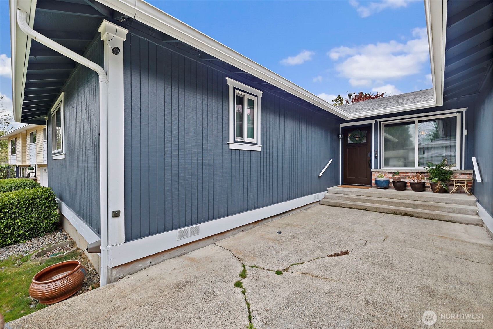 914 S 30th Place , Renton, WA 98055