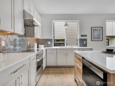 1414 A N 47th Street , Seattle, WA 98103 - Photo 12