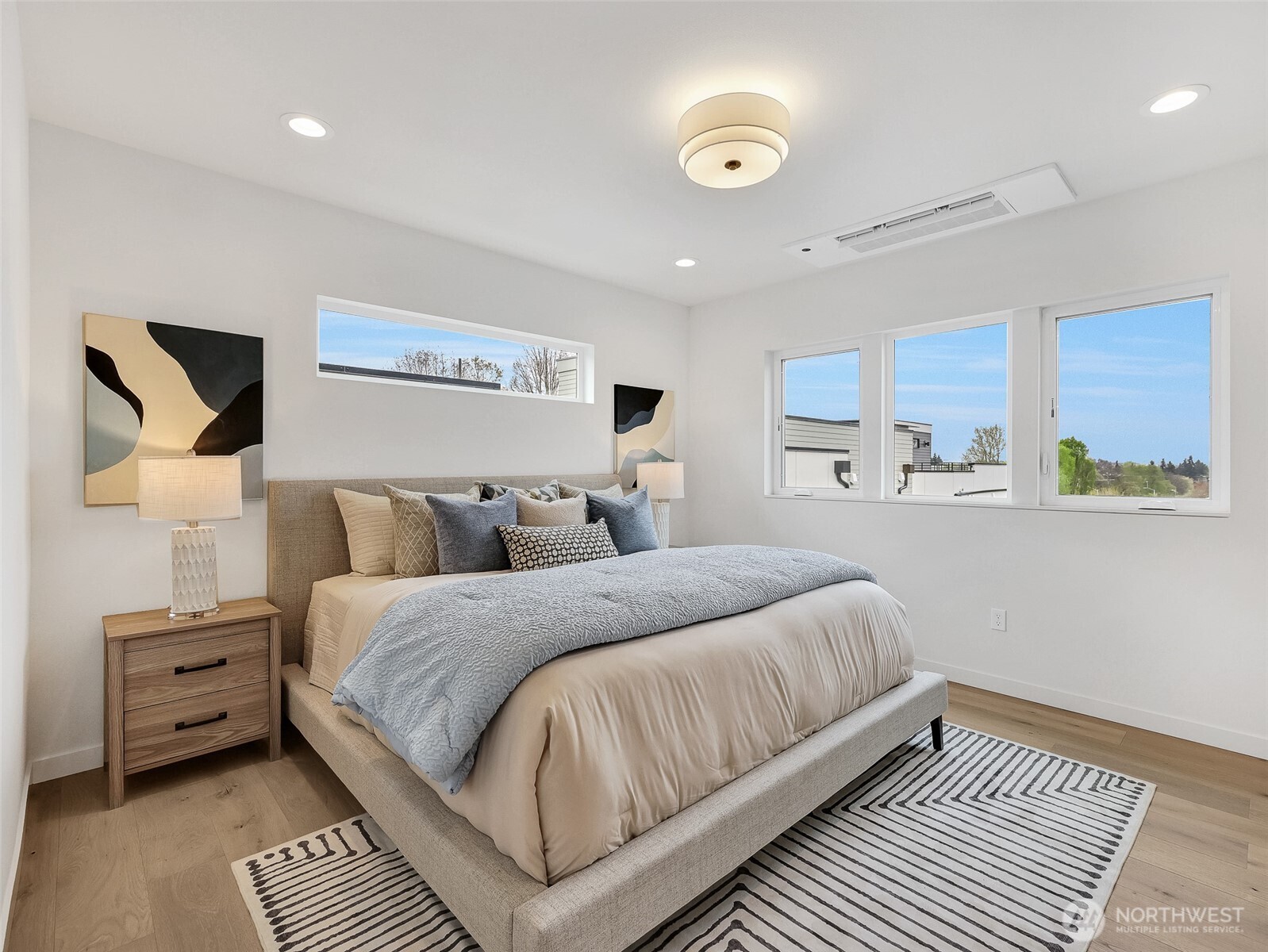 1414 A N 47th Street , Seattle, WA 98103