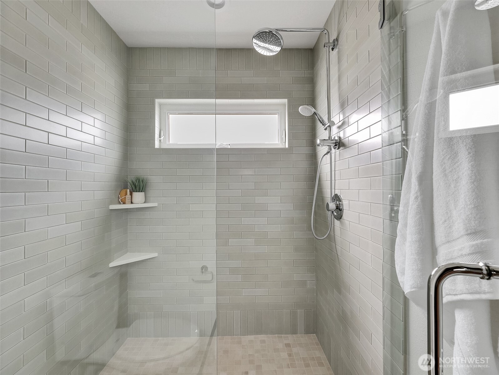 1414 A N 47th Street , Seattle, WA 98103